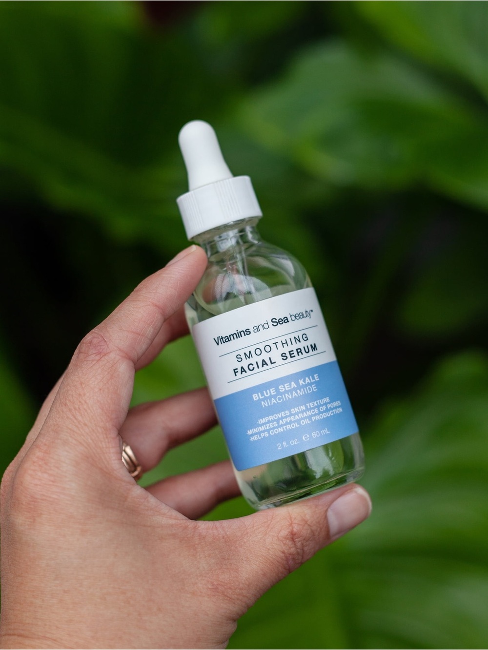 Vitamins and Sea Beauty Smoothing Facial Serum